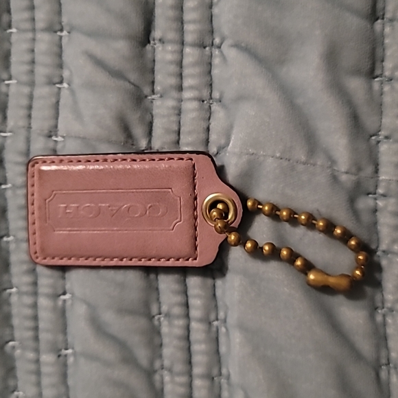 Coach Accessories - Coach hang tag